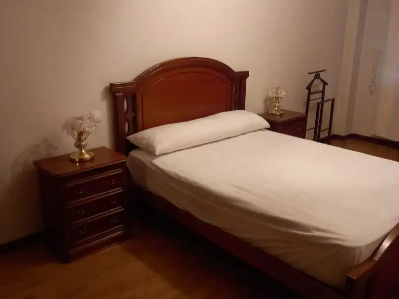 Flat for rent in Calle Bajada de la Universidad, 1, Universidad Bedroom of Flat for rent in Ávila with Heating, Parquet flooring and Furnished