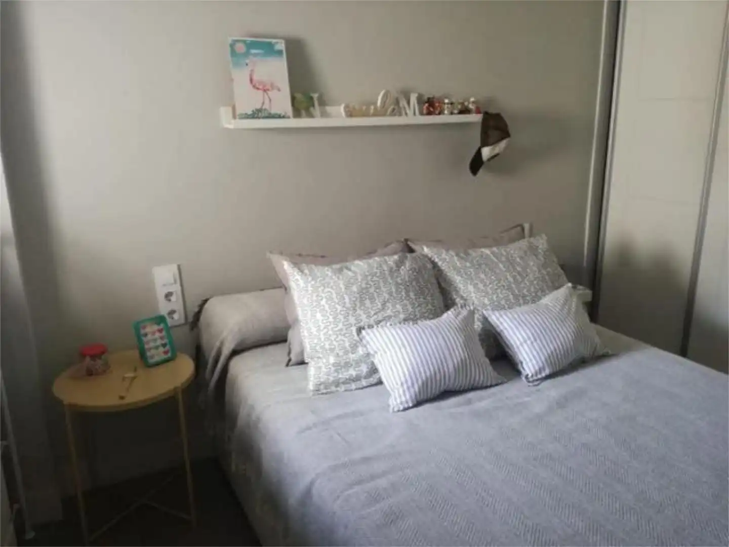Dormitori de Apartament de lloguer en  Sevilla Capital