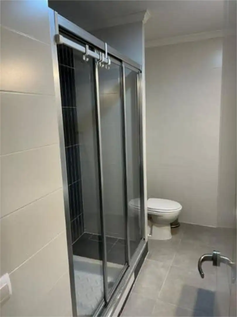 Bany de Apartament de lloguer en  Sevilla Capital