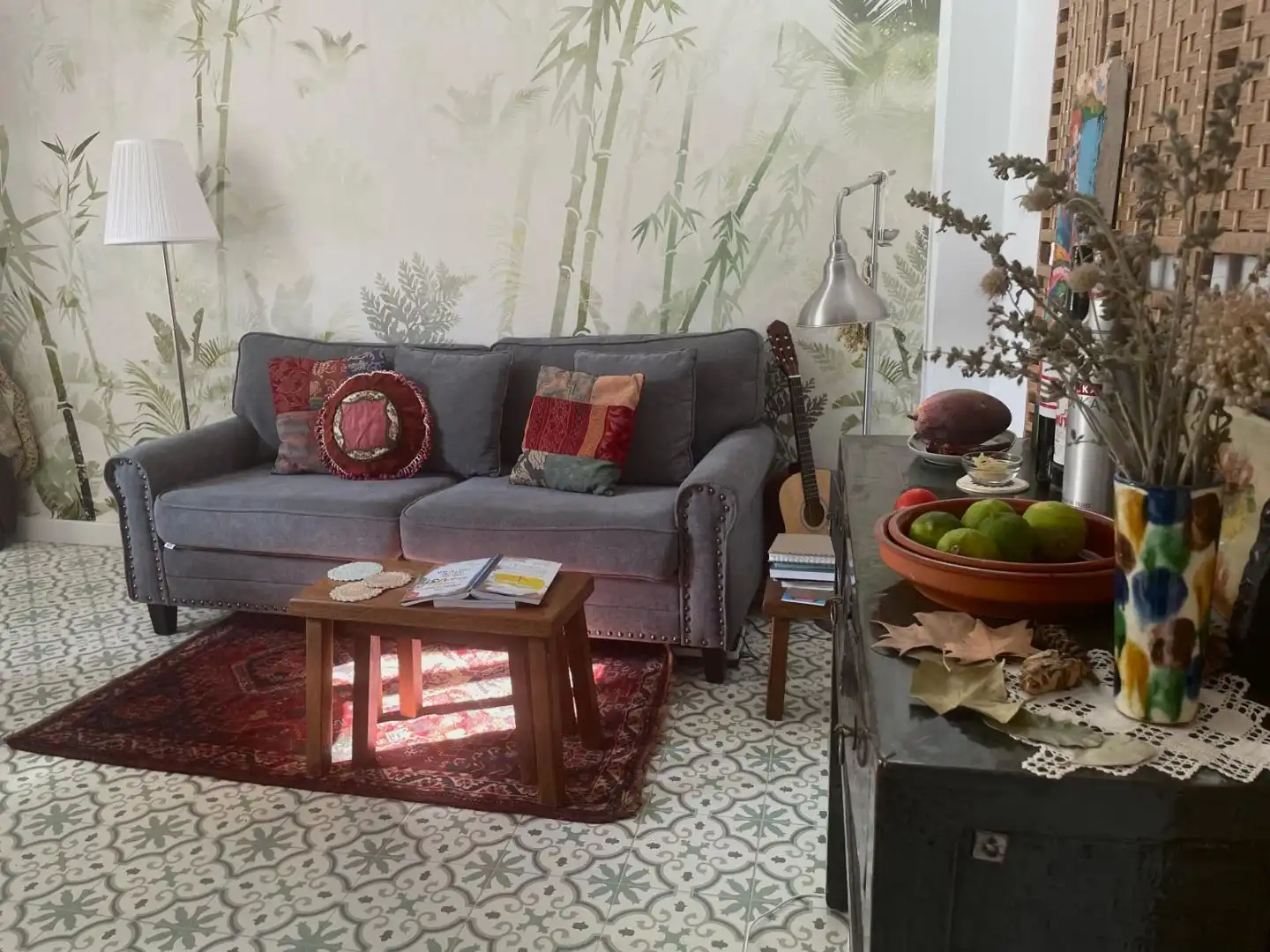 Flat for rent in Calle Santa Escolástica, San Matías - Realejo Living room of Flat for rent in Granada with Air Conditioner, Heating and Terrace