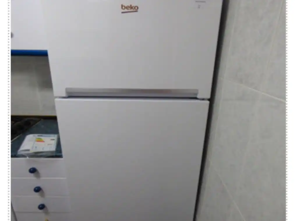 Wohnung zur Miete in Carrer de Cadis, 88, Russafa Küche von Wohnung zur Miete in Valencia Capital mit Klimaanlage und Balkon