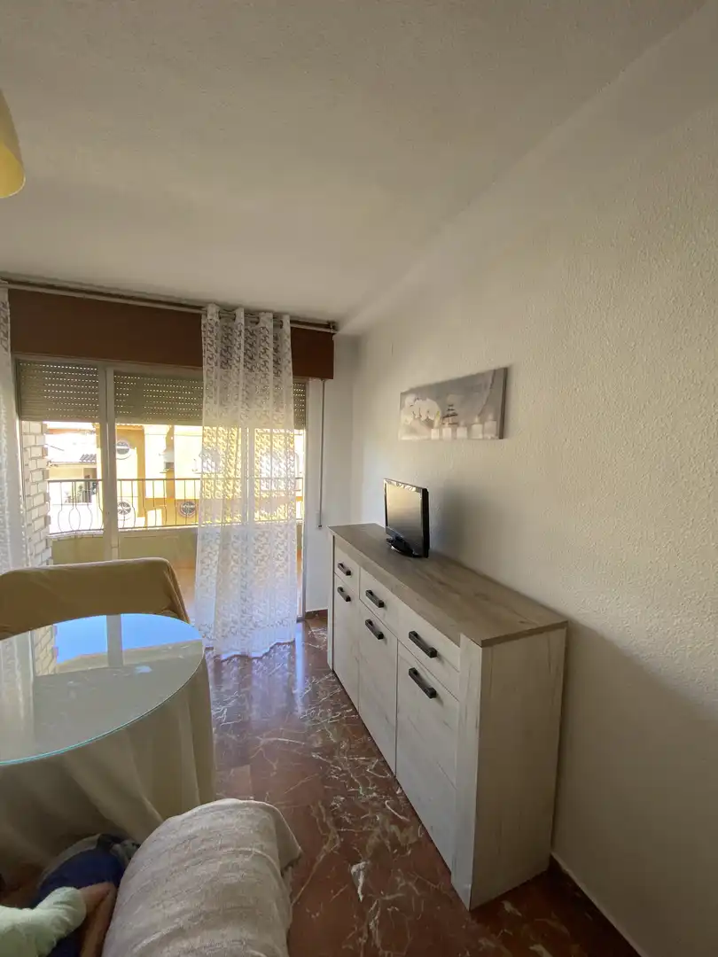 Piso en venta en Calle San Fermín, 9, San Francisco Javier Habitación de Piso en venta en Granada con Jardín privado, Piscina y Balcón