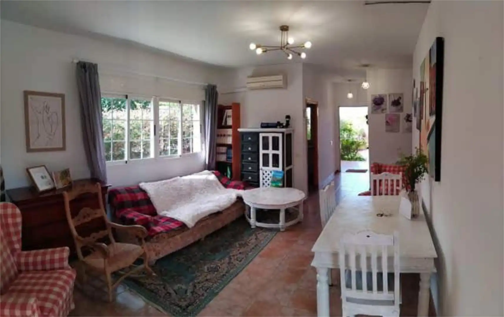 Living room of Detached homes for sale in Zarzuela del Monte  with Heating, Private garden and Terrace