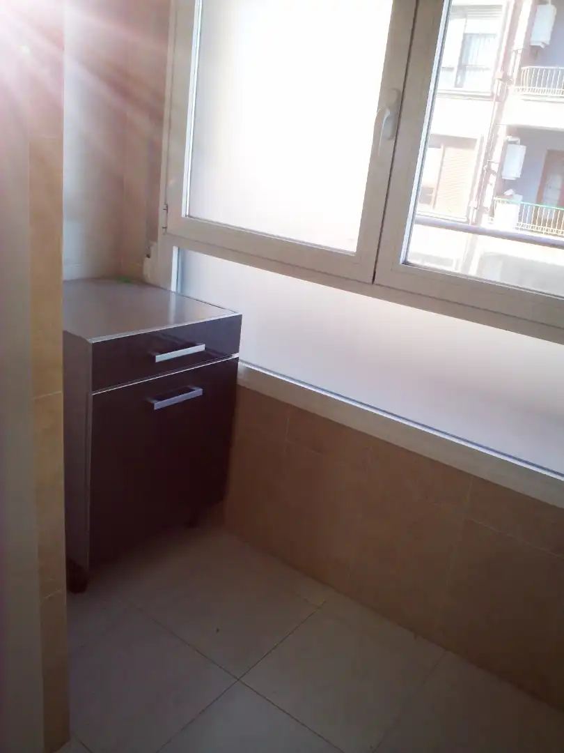 Flat for rent in Itsasalde, Capitán Mendizabal - La Sardinera Kitchen of Flat for rent in Santurtzi with Heating, Parquet flooring and Terrace