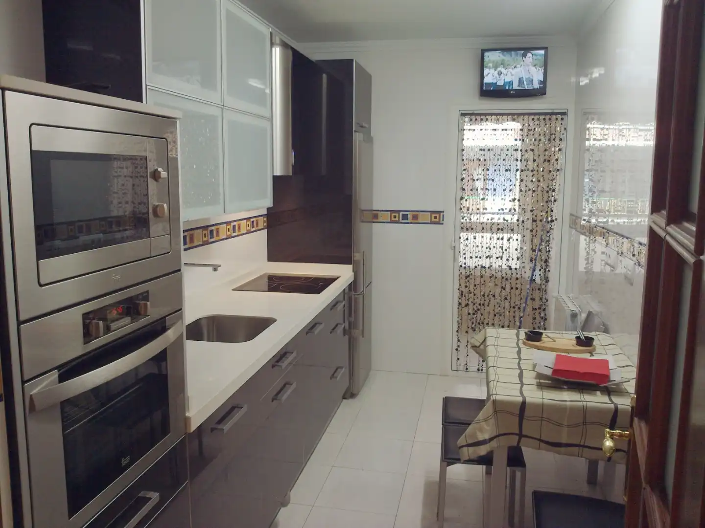 Flat for rent in Itsasalde, Capitán Mendizabal - La Sardinera Kitchen of Flat for rent in Santurtzi with Heating, Parquet flooring and Terrace
