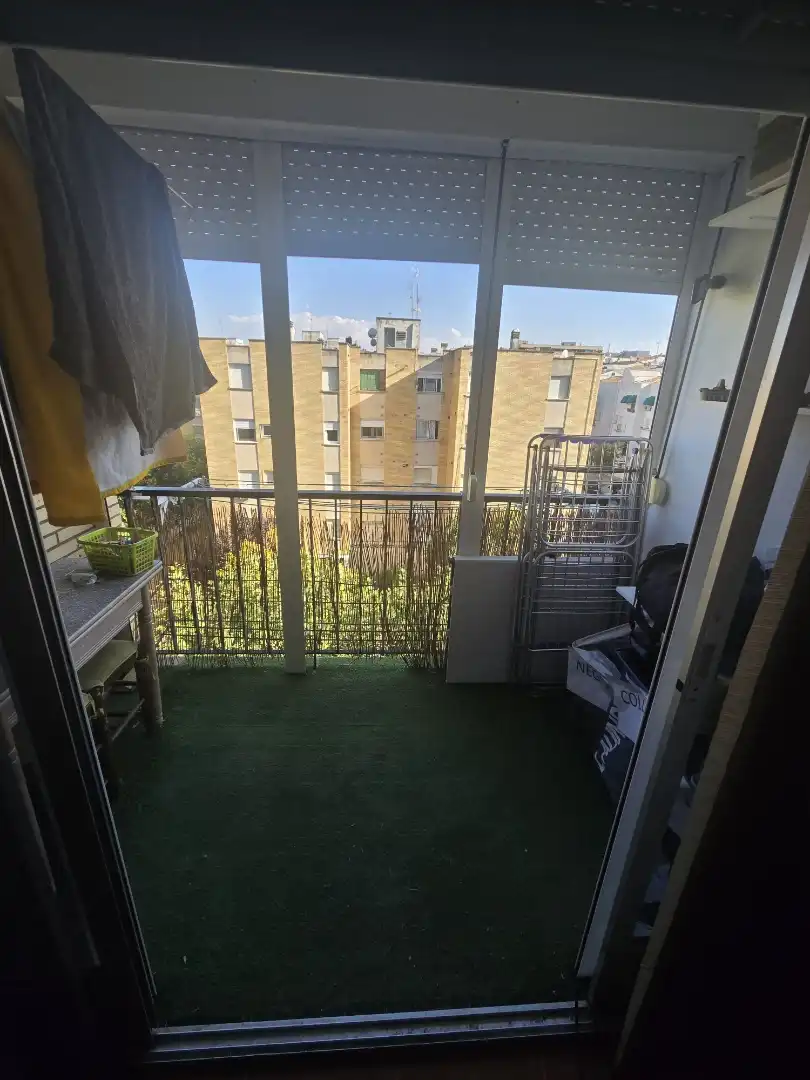 Piso en venta en Calle Juan Francisco Baviano Giner, 13, Oeste Terraza de Piso en venta en Mérida con Balcón