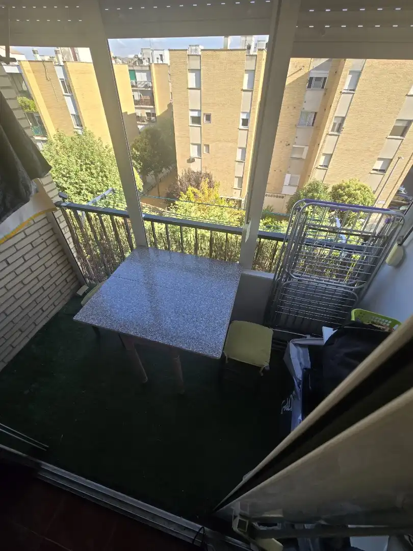 Piso en venta en Calle Juan Francisco Baviano Giner, 13, Oeste Terraza de Piso en venta en Mérida con Balcón