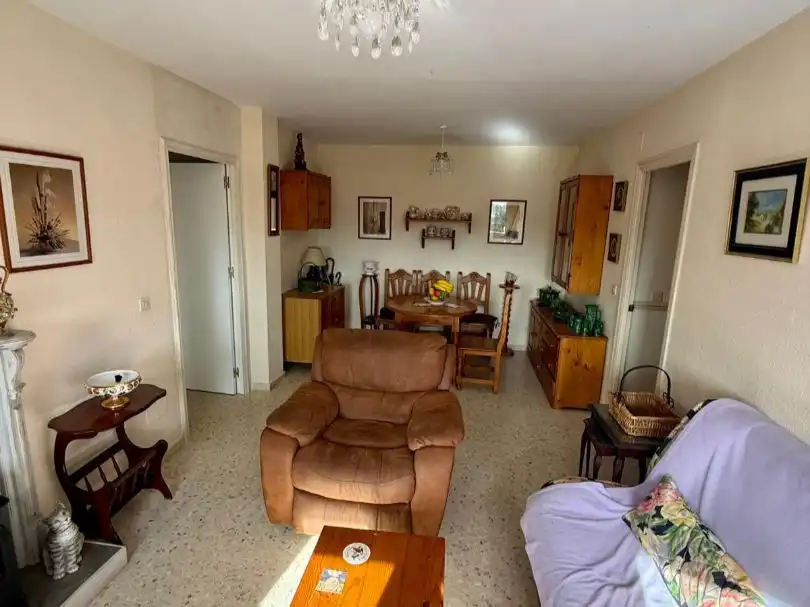 Piso en venta en Urbanización el Chorro II, 2, San Roque Pueblo Sala de estar de Piso en venta en San Roque con Aire acondicionado y Amueblado