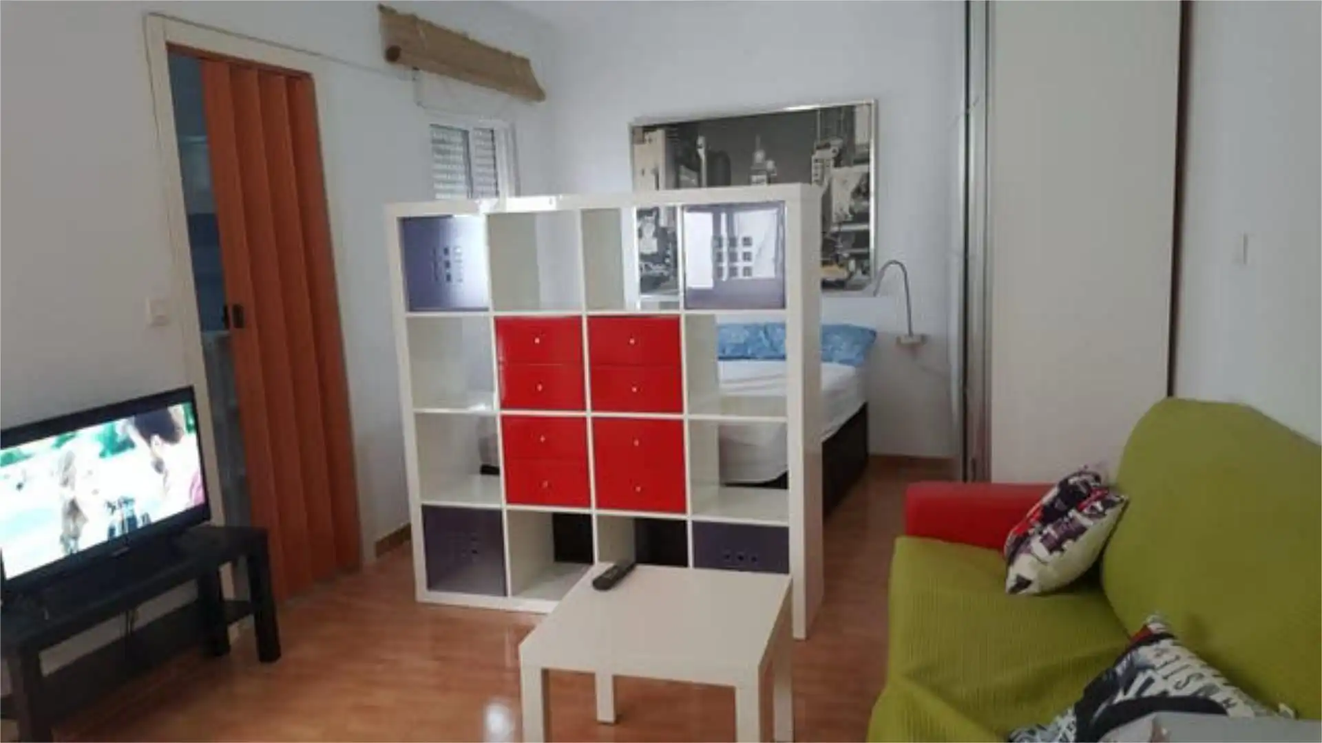 Habitación de Apartamento de alquiler en Sevilla con Calefacción y Amueblado