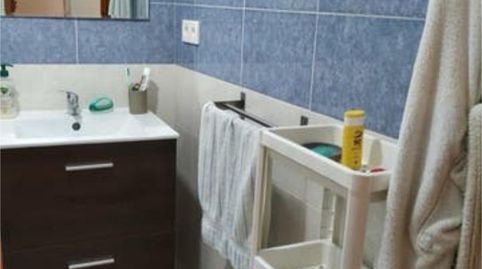 Foto 4 de Apartamento de alquiler en Doctor Barraquer - G. Renfe - Policlínico, Sevilla Capital