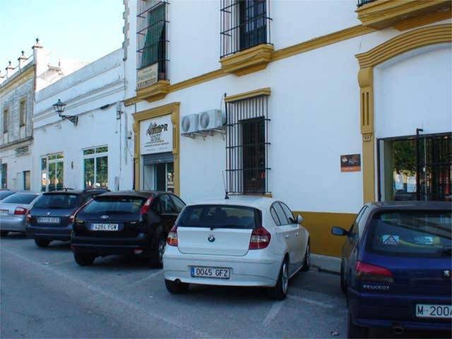 Local comercial en Alquiler en Plaza de Toros - Ayuntamiento