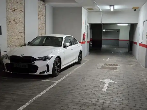 Wohnung zur Miete in Carrer de Roger de Llòria, 7, Sant Francesc Parkplatz von Wohnung zur Miete in Valencia Capital mit Klimaanlage und Terrasse