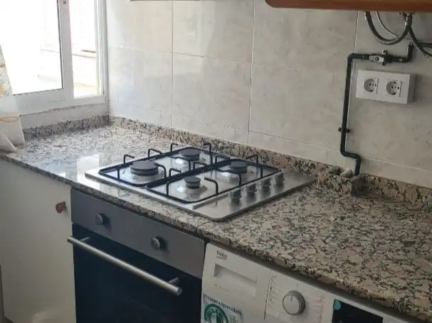 Pis de lloguer a Carrer de Sant Pere, 25, El Puerto Cuina de Pis de lloguer en Dénia amb Aire condicionat, Calefacció i Moblat