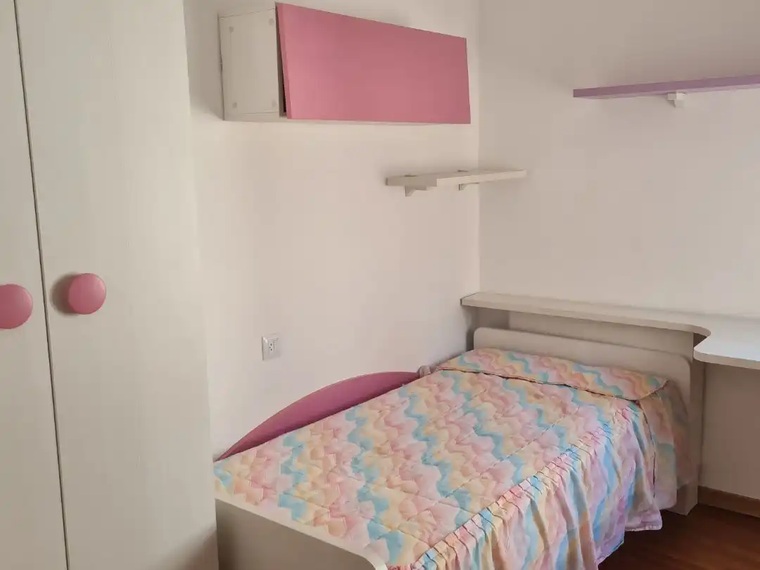 Pis de lloguer a Carrer de Sant Pere, 25, El Puerto Dormitori de Pis de lloguer en Dénia amb Aire condicionat, Calefacció i Moblat