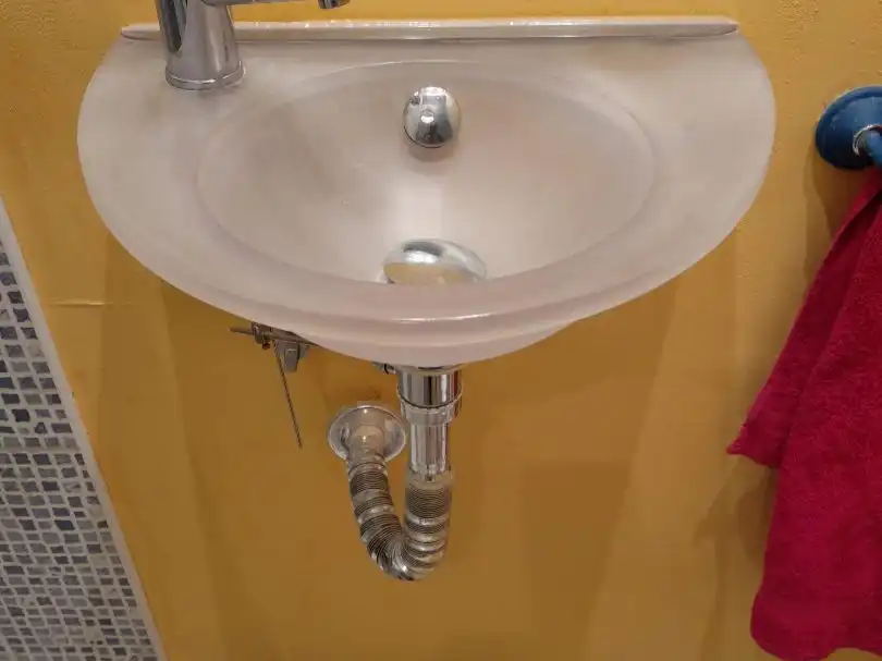 Bathroom of Apartments for rent in  Madrid Capital  with Air Conditioner