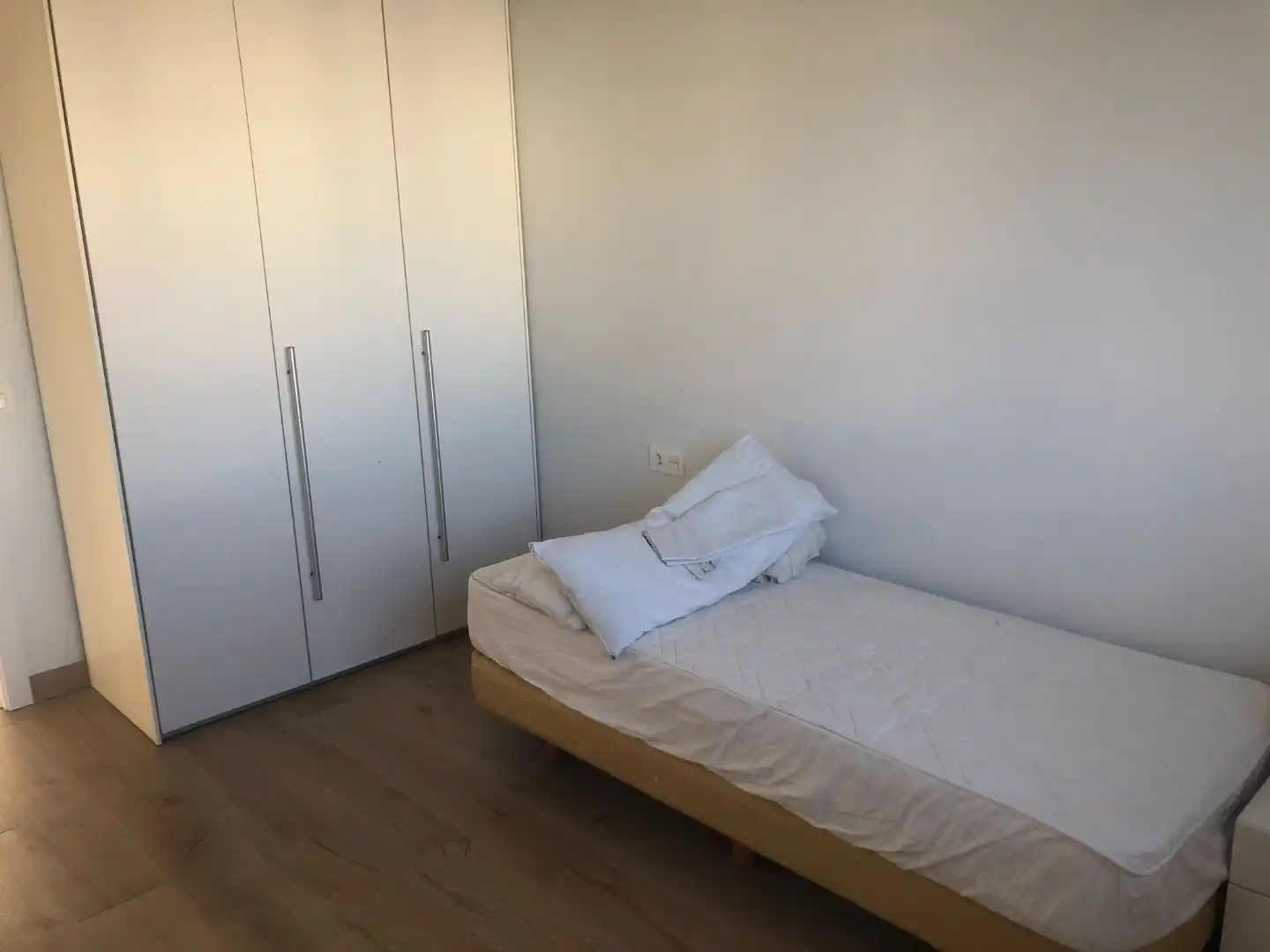 Ático en venta en Olarizu Hiribidea, 21, Adurtza Habitación de Ático en venta en Vitoria - Gasteiz con Calefacción, Terraza y Trastero