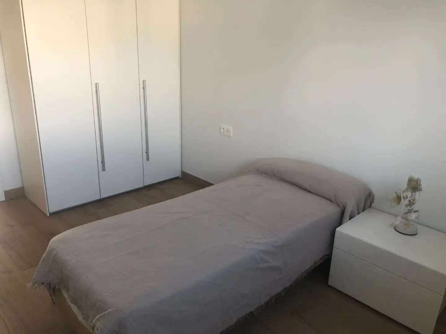 Pis en venda a Olarizu Hiribidea, 21, Adurtza Dormitori de Pis en venda en Vitoria - Gasteiz amb Calefacció, Terrassa i Traster