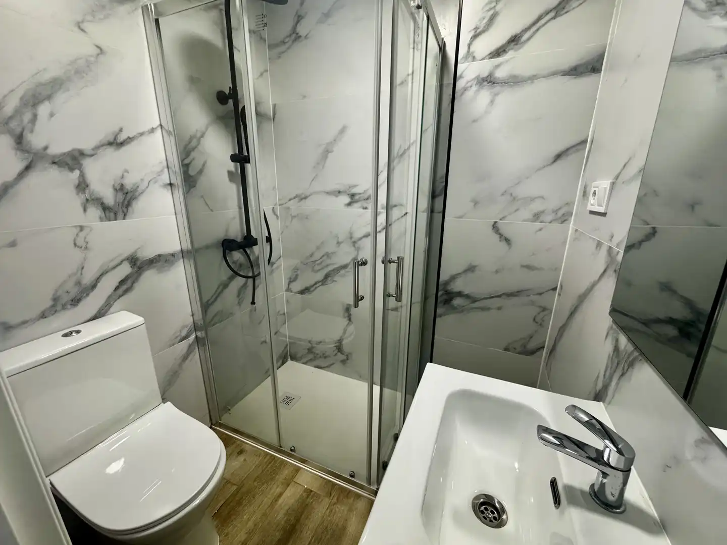 Baño de Piso de alquiler en Mieres (Asturias)