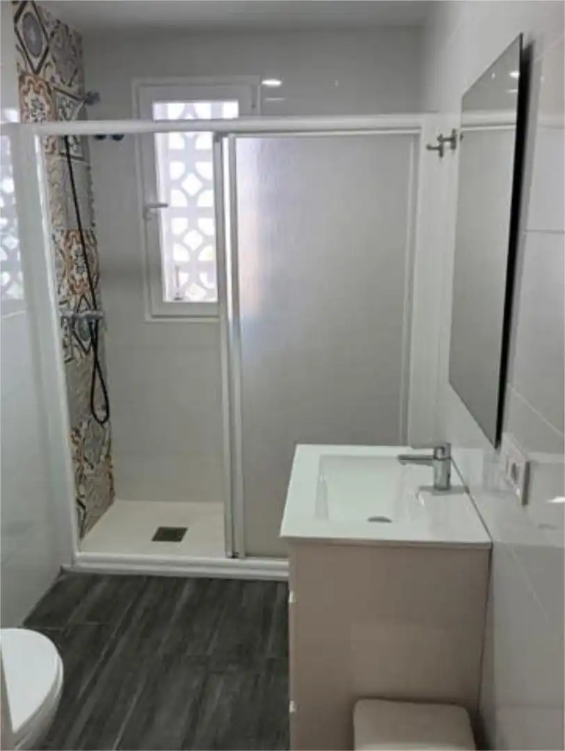 Apartments for rent in Santiago - Coronación Bathroom of Apartments for rent in Jerez de la Frontera with Heating
