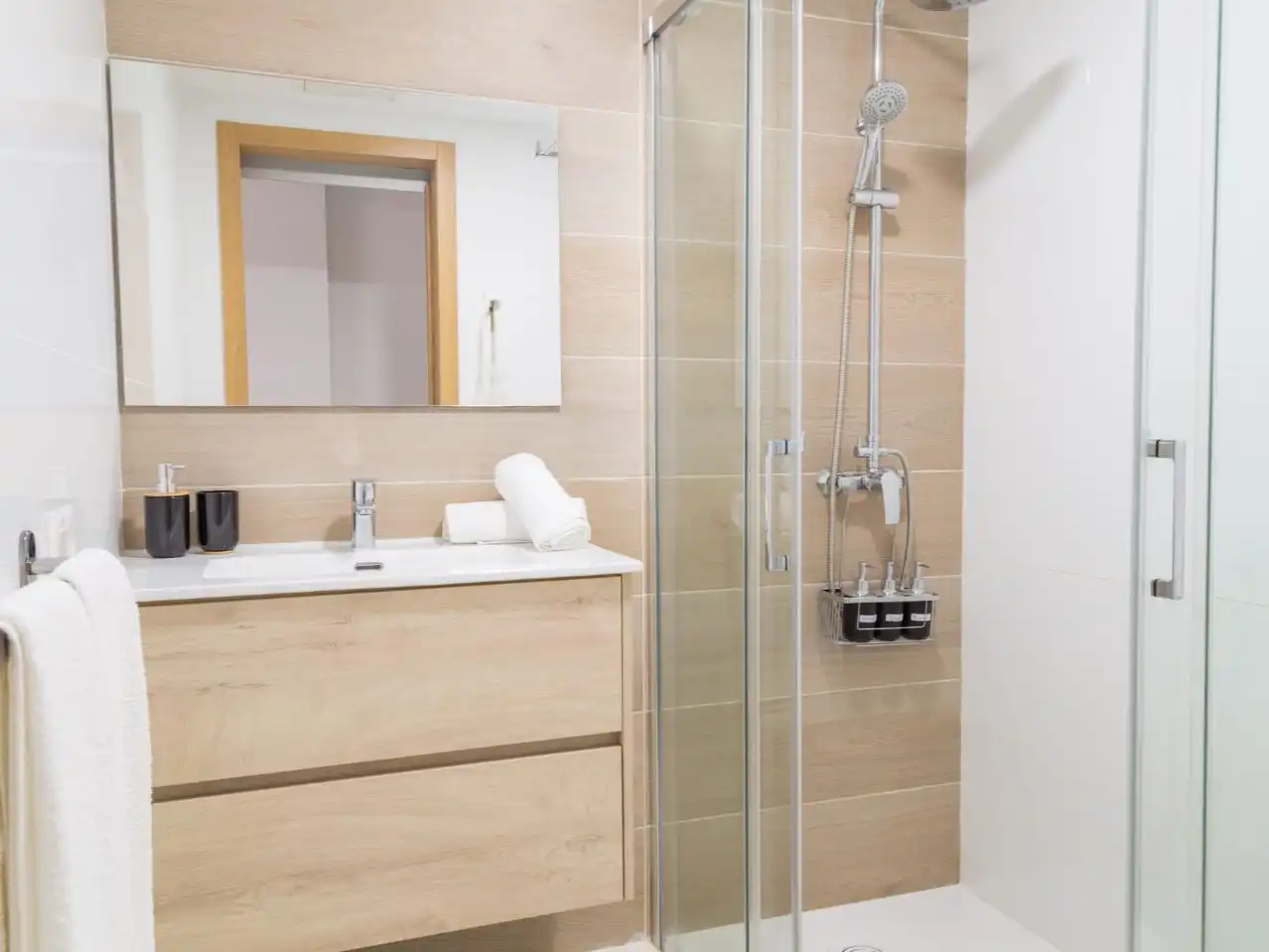 Bathroom of Flat for rent in Las Palmas de Gran Canaria  with Furnished and Video intercom