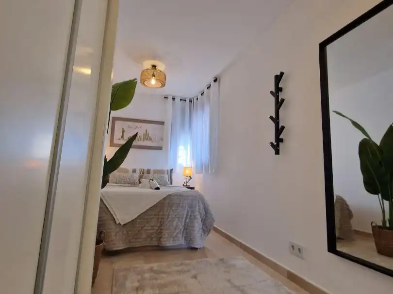 Bedroom of Flat for sale in Benalmádena  with Air Conditioner, Terrace and Balcony