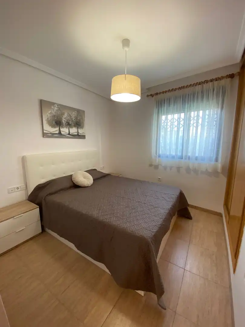 Habitación de Casa adosada en venta en Benidorm con Aire acondicionado, Jardín privado y Terraza
