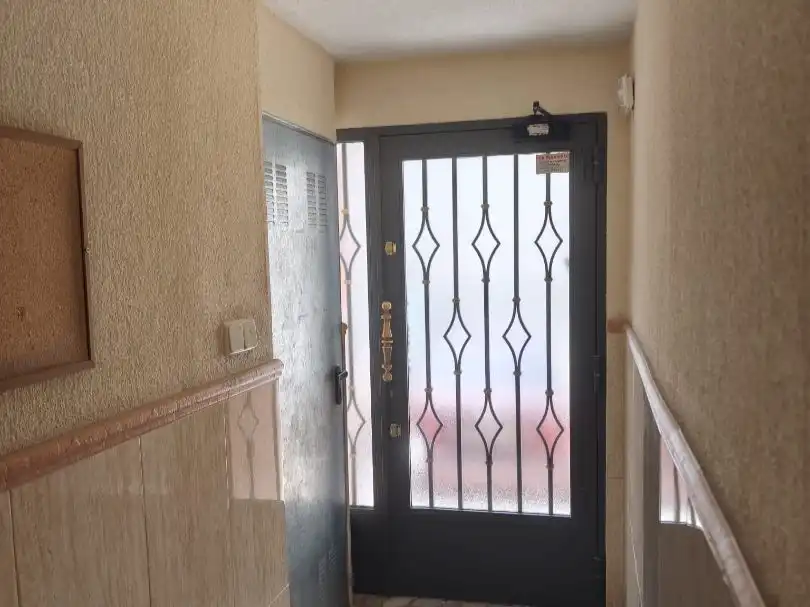 Flat for sale in Plaza Isla de Fuerteventura, 3, Tres Olivos - Valverde Flat for sale in Madrid Capital with Air Conditioner