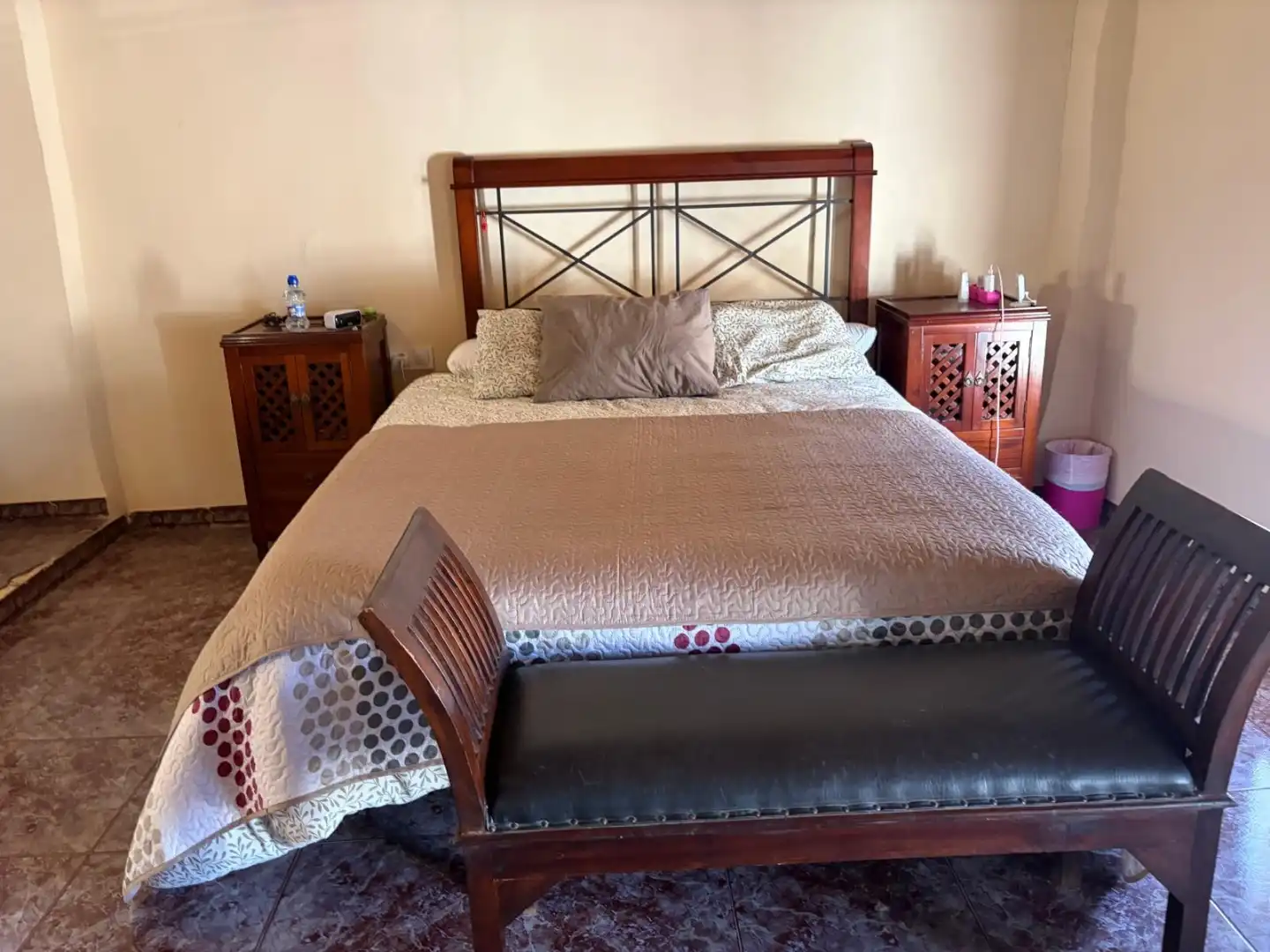 Habitación de Casa adosada en venta en Requena con Terraza