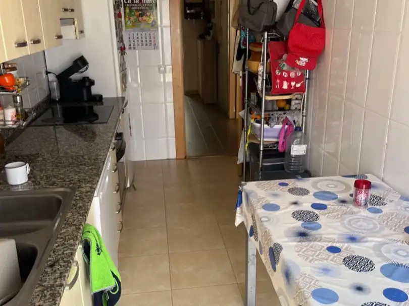 Wohnung zum Verkauf in Nulles Küche von Wohnung zum Verkauf in Nulles mit Klimaanlage, Heizung und Privatgarten