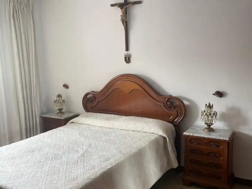 Bedroom of Flat for sale in Sevilla  with Air Conditioner, Terrace and Furnished