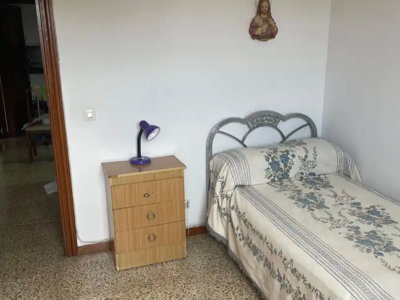Bedroom of Flat for sale in Sevilla  with Air Conditioner, Terrace and Furnished