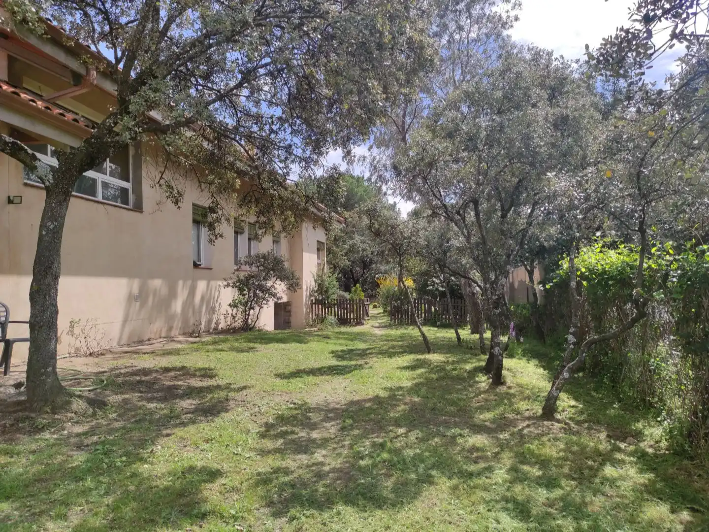 Casa o chalet en venta en La Berzosilla Jardín de Casa o chalet en venta en Torrelodones