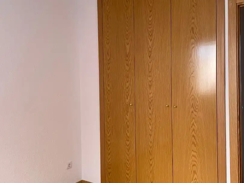 Habitación de Piso de alquiler en Villalbilla con Calefacción, Jardín privado y Parquet