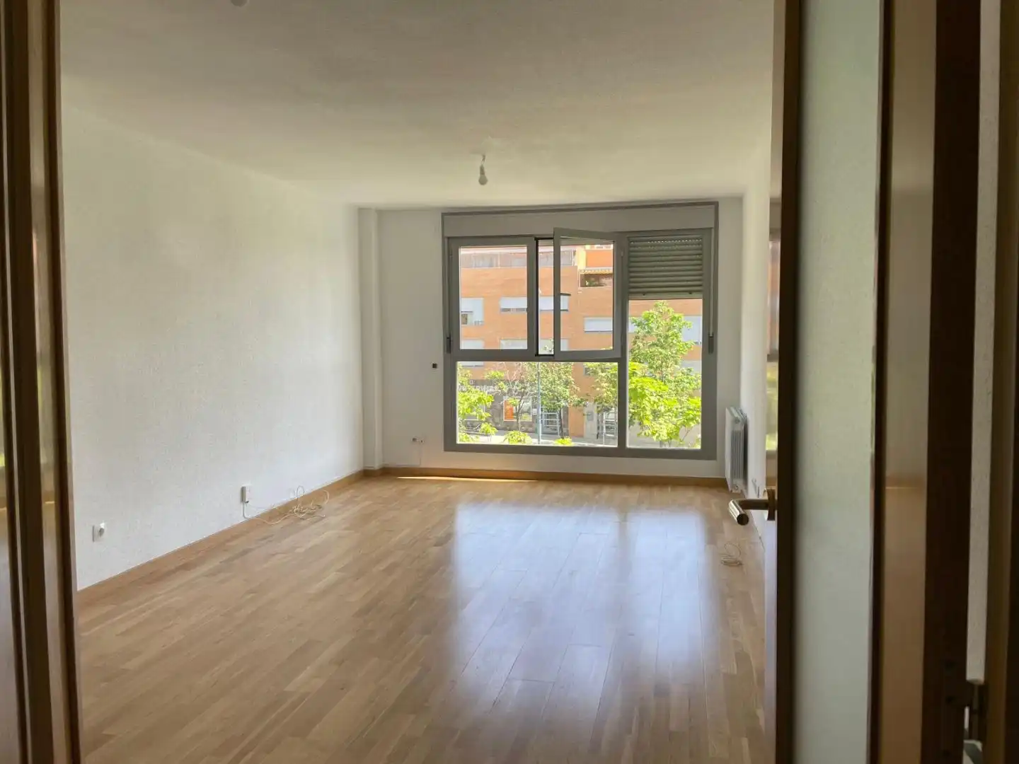 Sala de estar de Piso de alquiler en Villalbilla con Calefacción, Jardín privado y Parquet