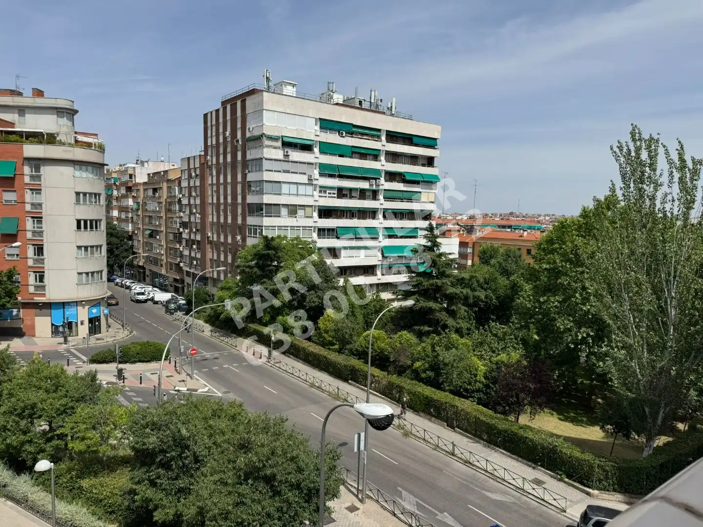 Piso en venta en Calle de Francisco Santos, 27, Guindalera Vista exterior de Piso en venta en Madrid Capital con Aire acondicionado