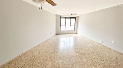 Foto 2 de Piso en venta en Benimàmet, Valencia Capital