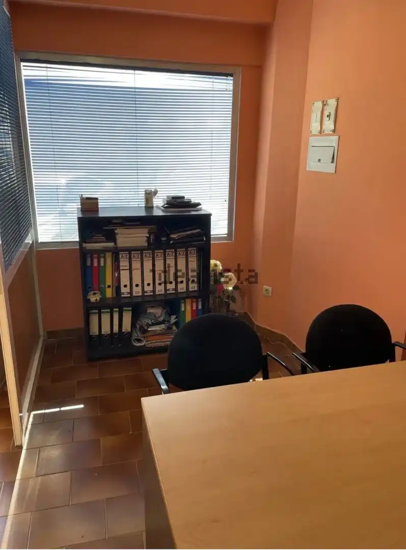 Geschaftsraum zur Miete in Burgos