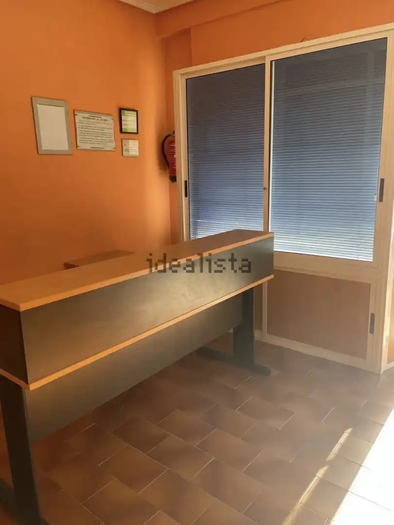 Geschaftsraum zur Miete in Burgos