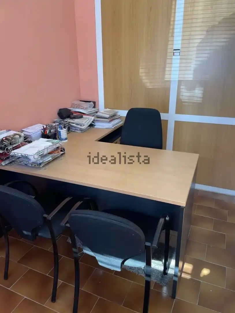 Geschaftsraum zur Miete in Burgos