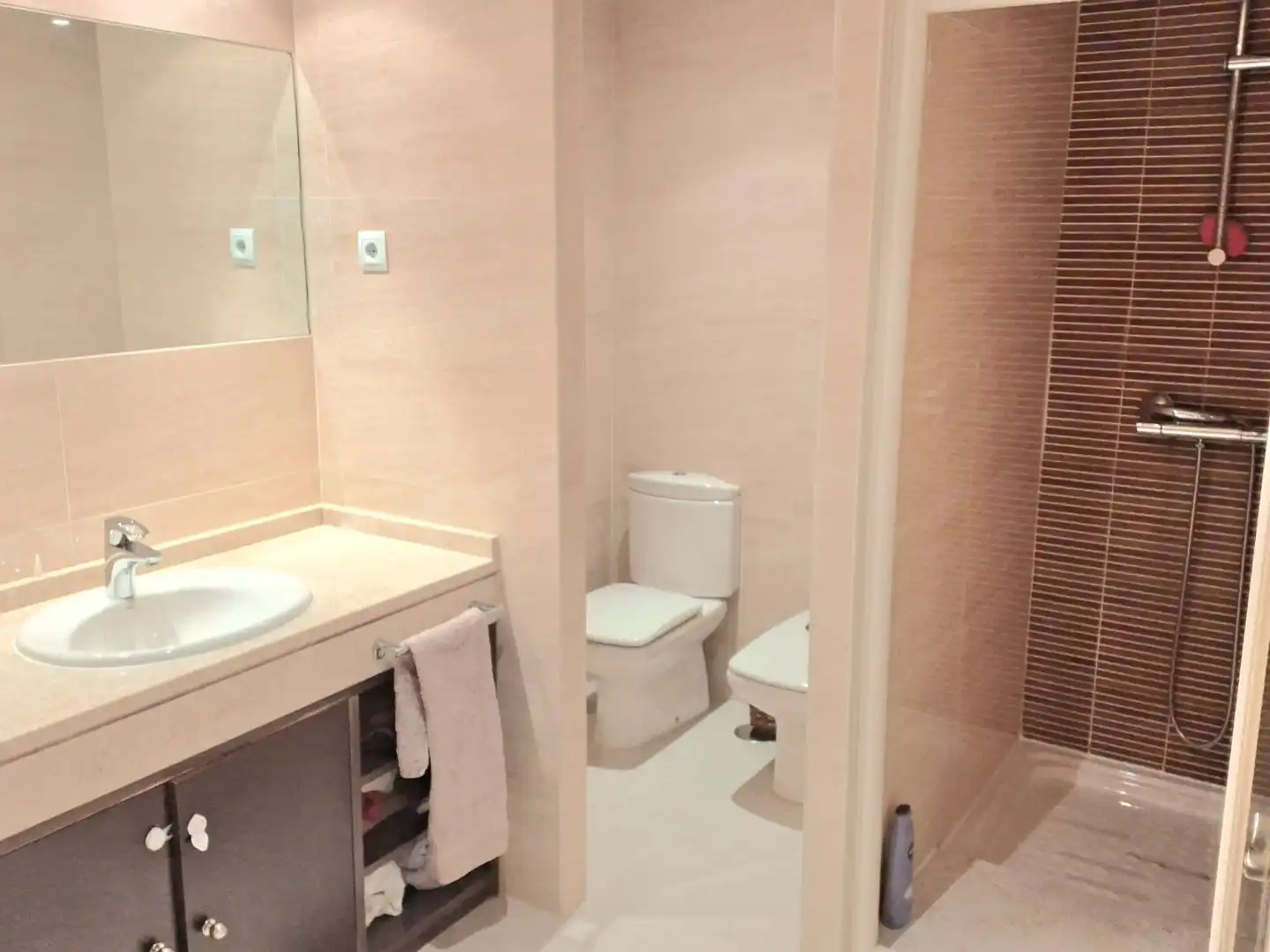 Flat for sale in Calle Mare Nostrum, 32, Zona Monte El Pilar Bathroom of Flat for sale in Majadahonda with Air Conditioner, Heating and Parquet flooring
