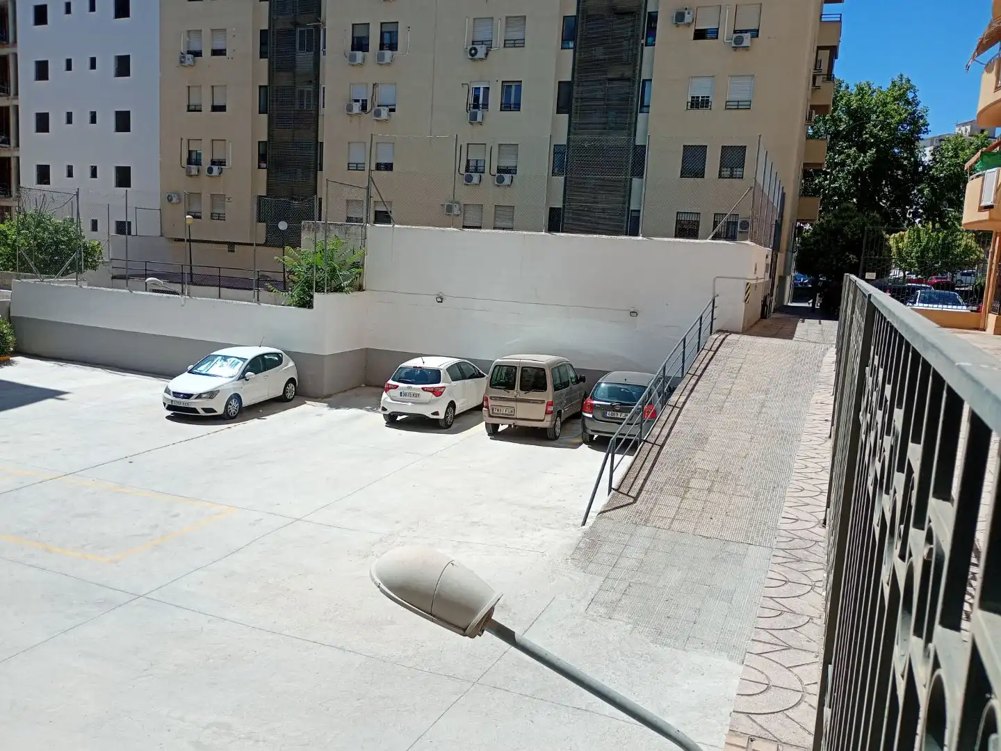Pis de lloguer a Avenida de Antonio Pascual Acosta, 15, El Valle - Universidad Aparcament de Pis de lloguer en Jaén amb Aire condicionat, Calefacció i Terrassa