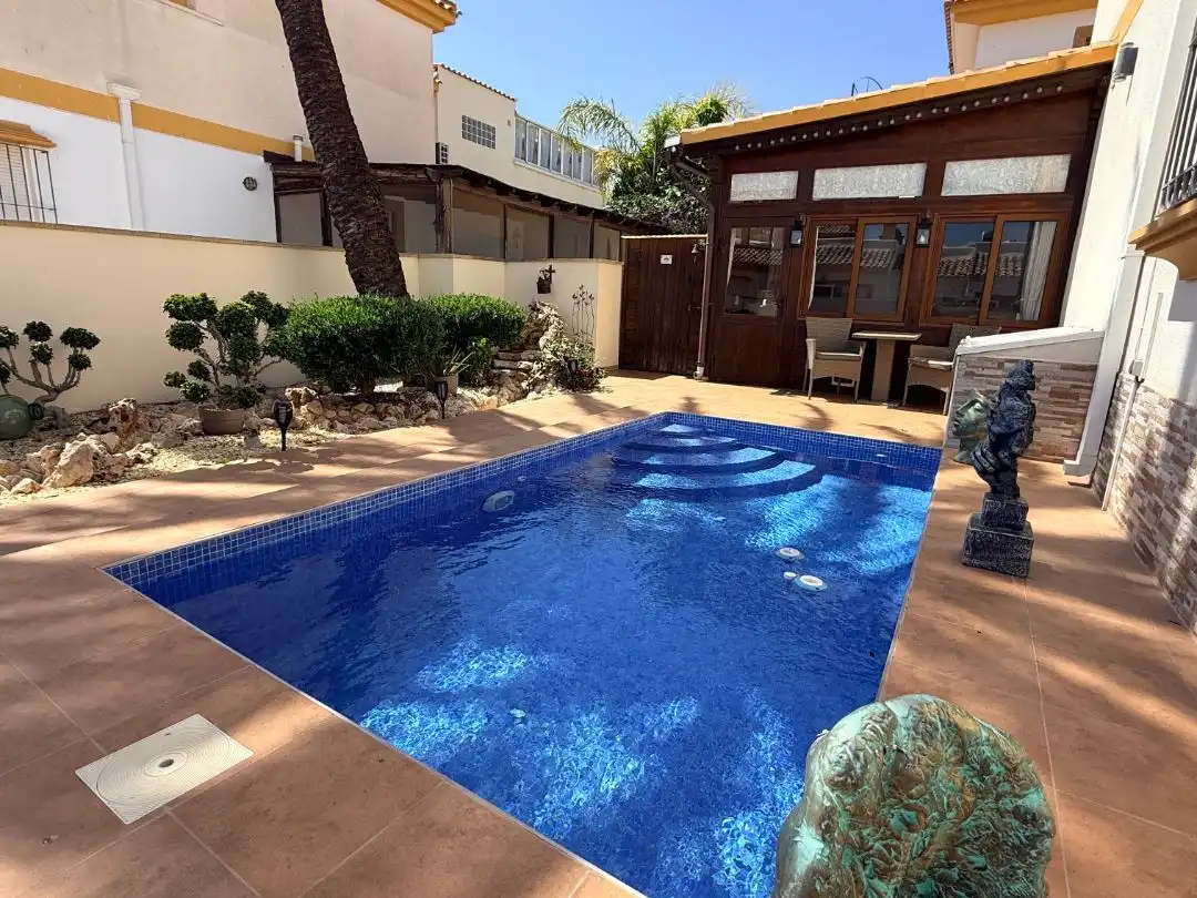 Casa o chalet en venta en Calle del Pozo, 7, Campo de Murcia Piscina de Casa o chalet en venta en Murcia Capital con Aire acondicionado, Terraza y Piscina