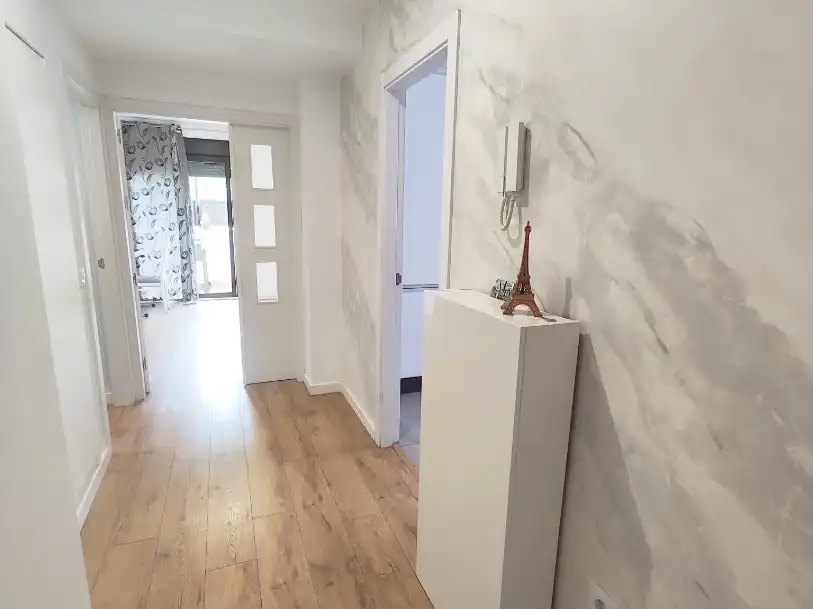Flat for sale in Cañada Real Mestas, 2, Arroyo del Moro - Noreña Flat for sale in Córdoba Capital with Air Conditioner, Terrace and Swimming Pool