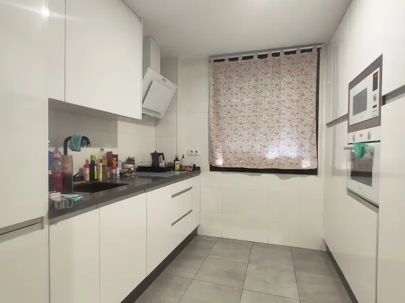 Flat for sale in Cañada Real Mestas, 2, Arroyo del Moro - Noreña Kitchen of Flat for sale in Córdoba Capital with Air Conditioner, Terrace and Swimming Pool