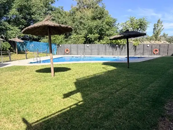 Piso en venta en Cañada Real Mestas, 2, Arroyo del Moro - Noreña Piscina de Piso en venta en Córdoba Capital con Aire acondicionado, Terraza y Piscina