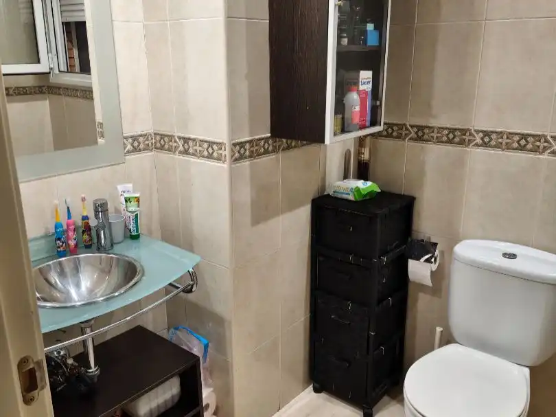 Flat for sale in Calle Bélgica, 10, Altos del Olivar - El Caracol Bathroom of Flat for sale in Valdemoro with Air Conditioner