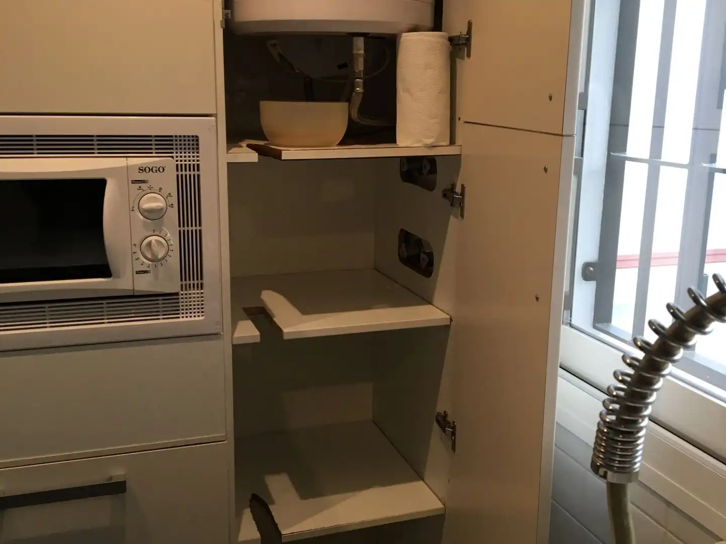 Wohnung zur Miete in San Luis, 93, San Gil Küche von Wohnung zur Miete in Sevilla Capital mit Klimaanlage