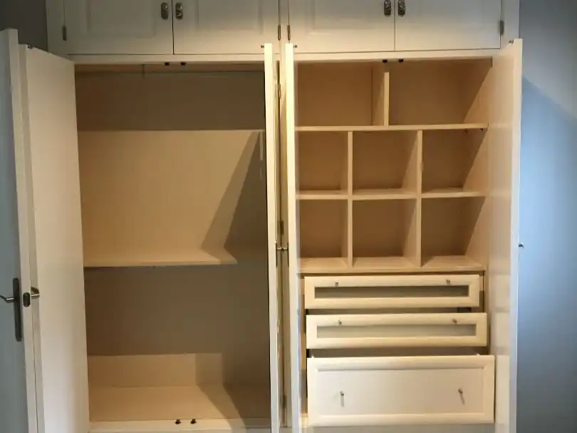 Wohnung zur Miete in San Luis, 93, San Gil Schlafzimmer von Wohnung zur Miete in Sevilla Capital mit Klimaanlage