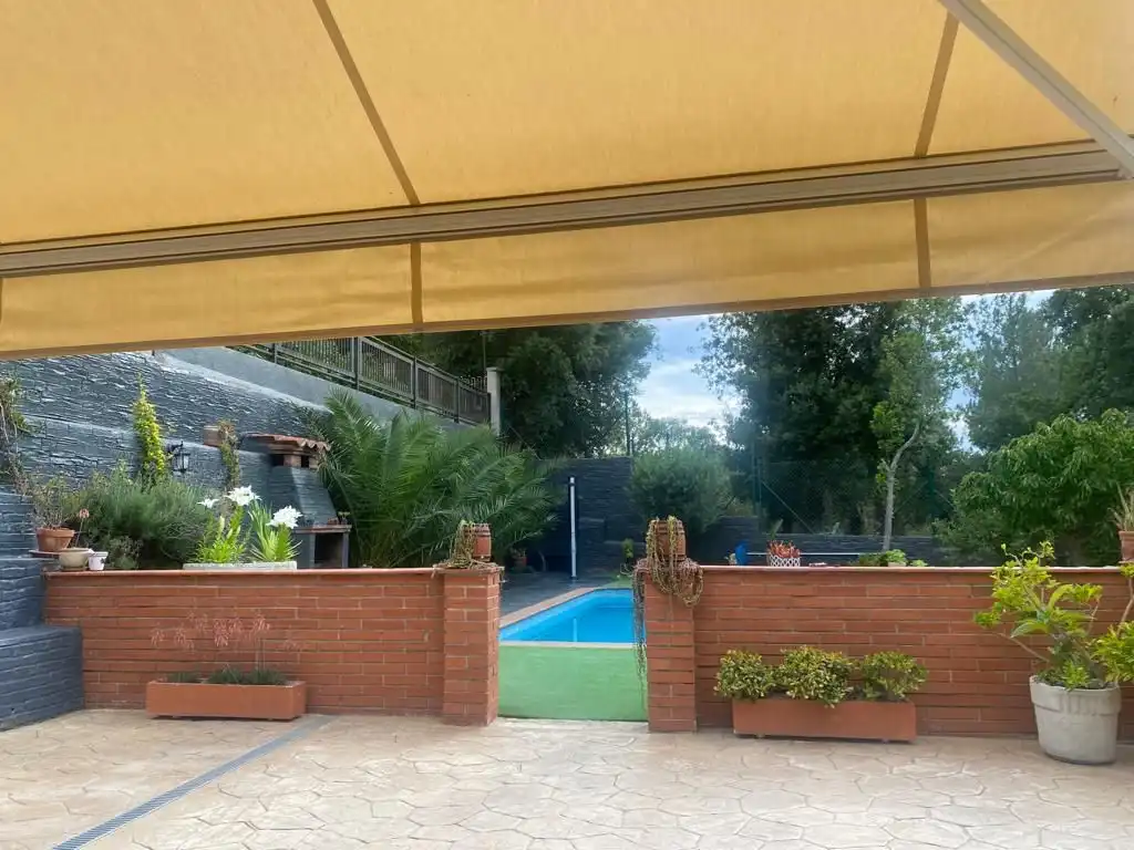 Terrasse von Wohnung zur Miete in Tordera