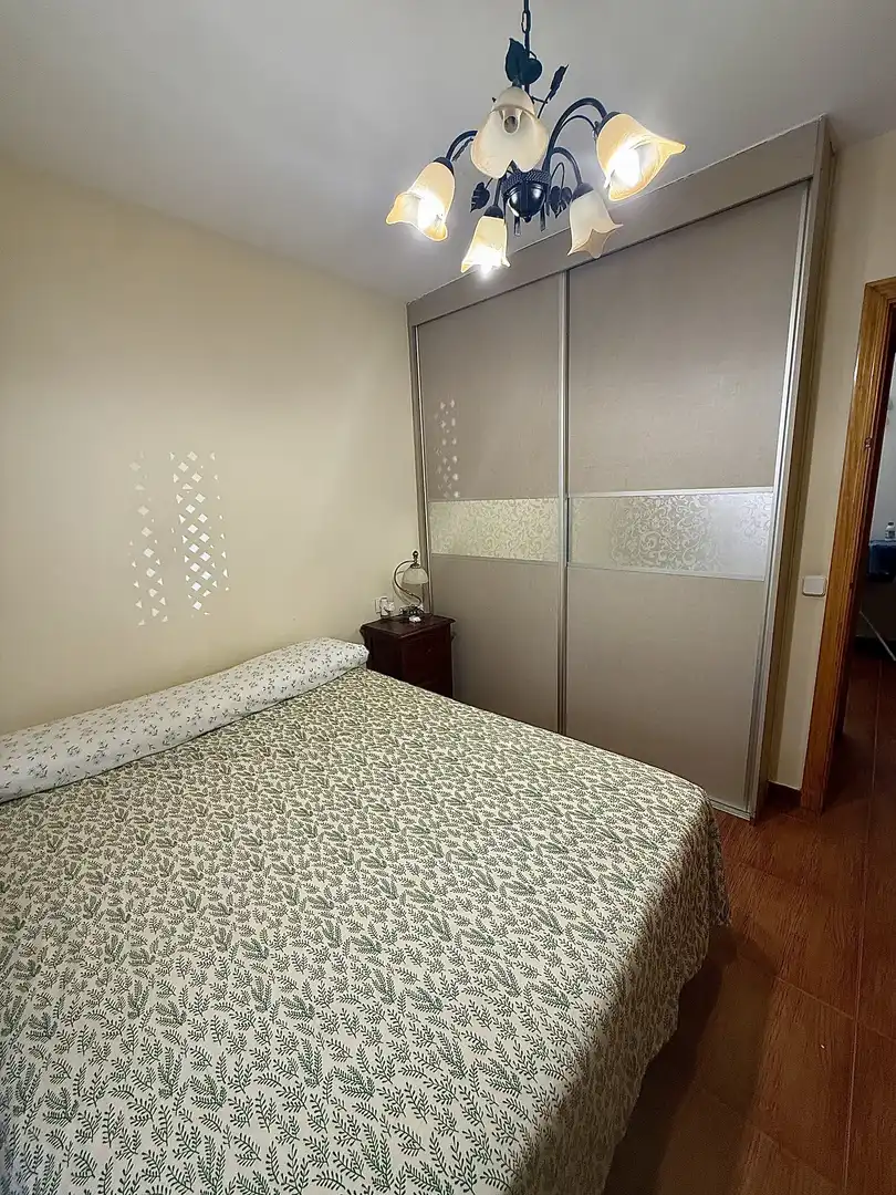 Flat for sale in Calle Encina, 8, Centro - Doña Mercedes Bedroom of Flat for sale in Dos Hermanas with Air Conditioner